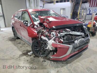 2018 Mitsubishi ECLIPSE Eclipse CR, красный — VIN JA4AT4AA4JZ067721, Copart