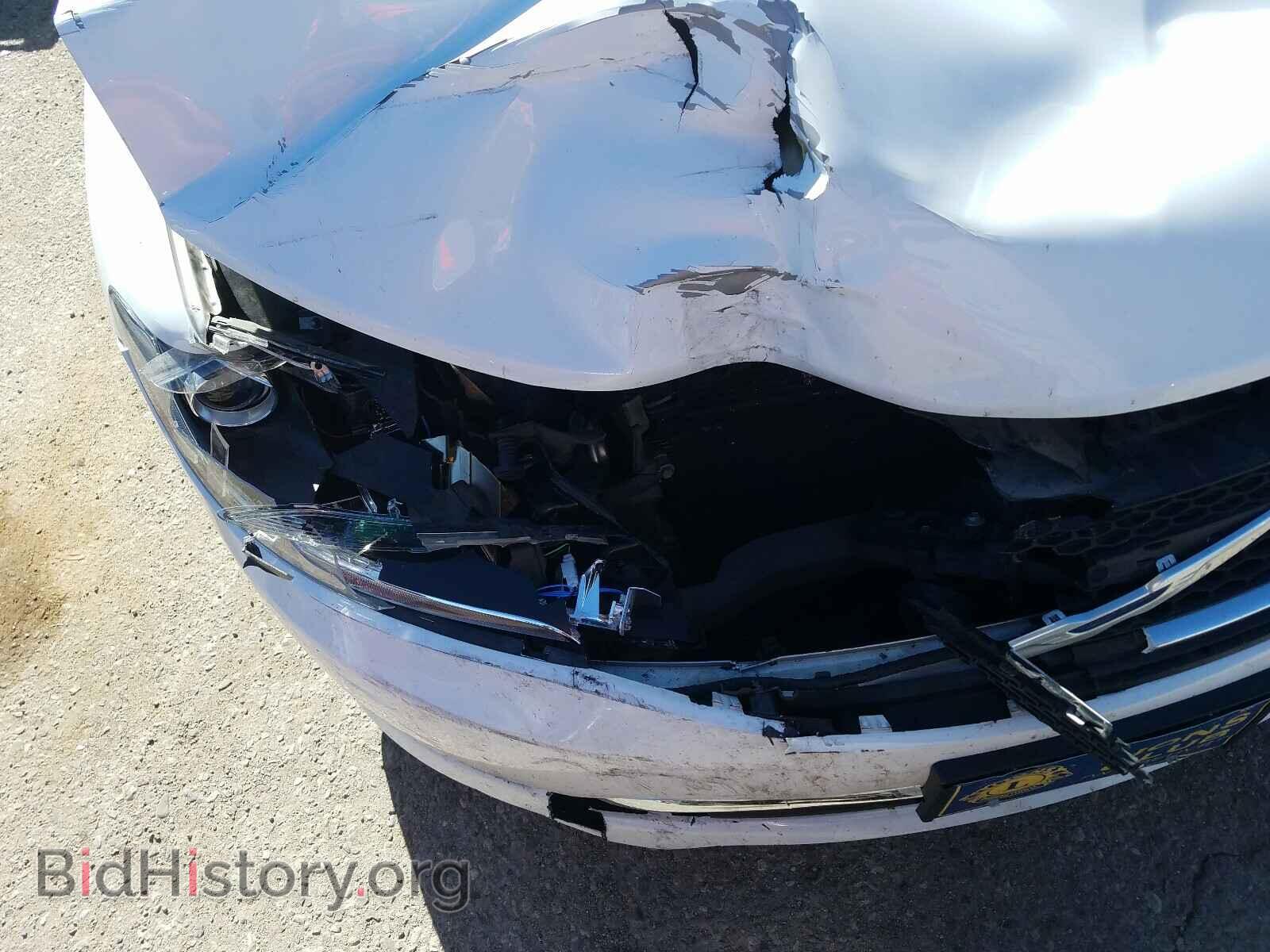 2015 CHRYSLER 200 - VIN: 1C3CCCAB3FN650639 - Фото 9