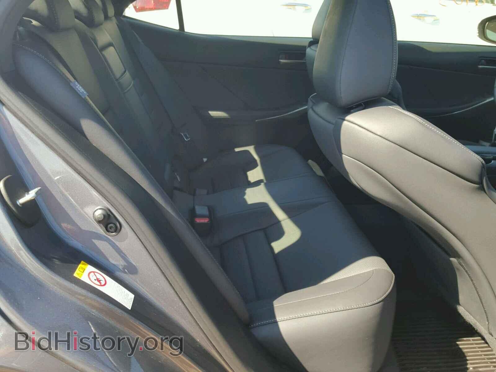2017 LEXUS IS300 - VIN: JTHCM1D20H5020023 - Фото 6