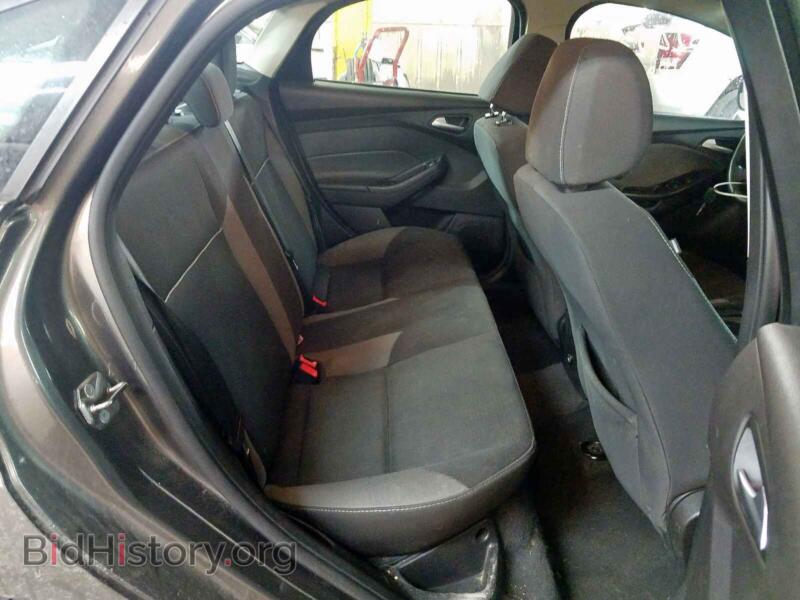 2013 Ford FOCUS (VIN 1FADP3F25DL270469) — фото 6 из 10