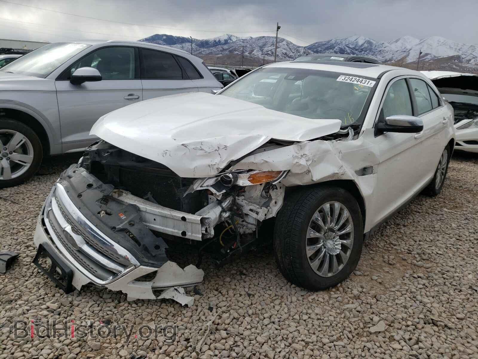 2010 FORD TAURUS - VIN: 1FAHP2JW4AG121769 - Фото 2