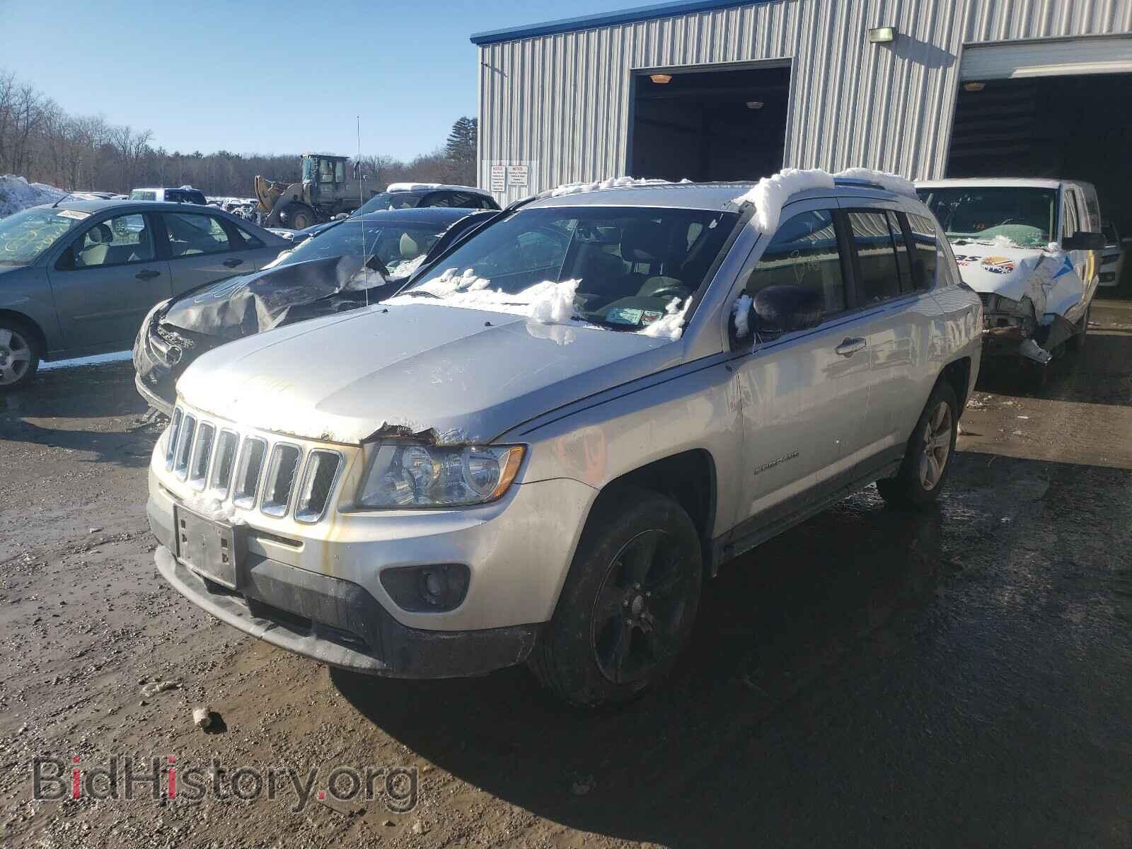 2013 JEEP COMPASS - VIN: 1C4NJDEBXDD158512 - Photo 2