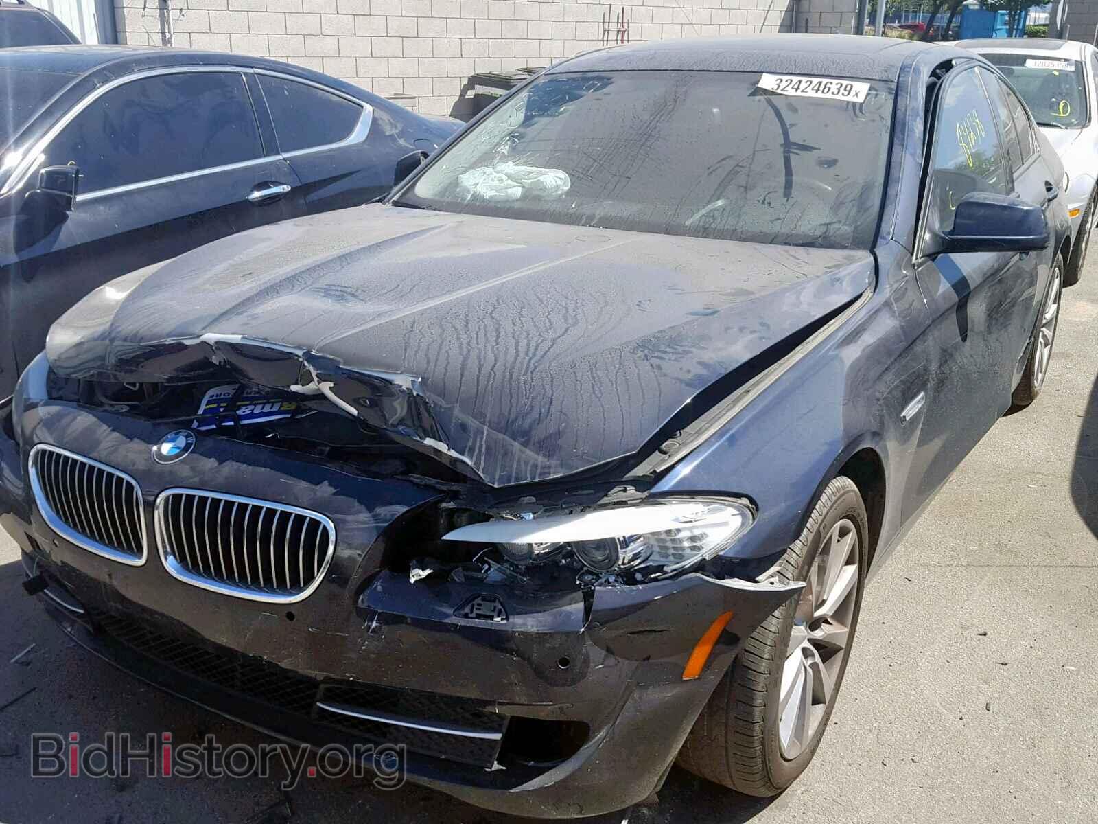 2011 BMW 5 SERIES - VIN: WBAFR1C54BC744132 - Фото 2