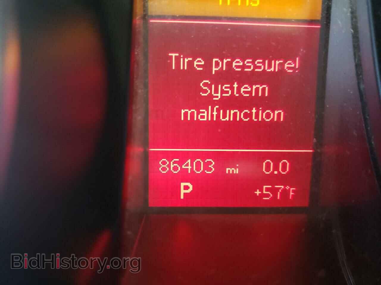 2011 AUDI A5 - VIN: WAUCFAFR7BA009327 - Photo 8