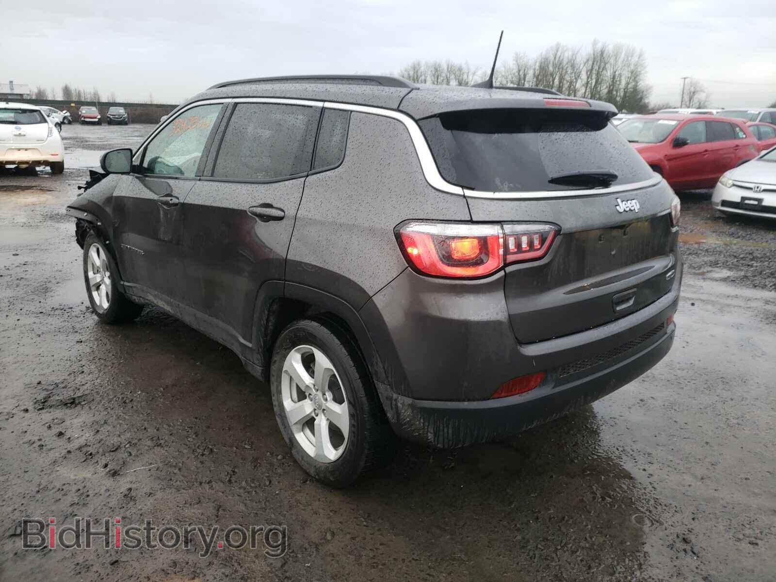 2018 JEEP COMPASS - VIN: 3C4NJCBB7JT468802 - Фото 3