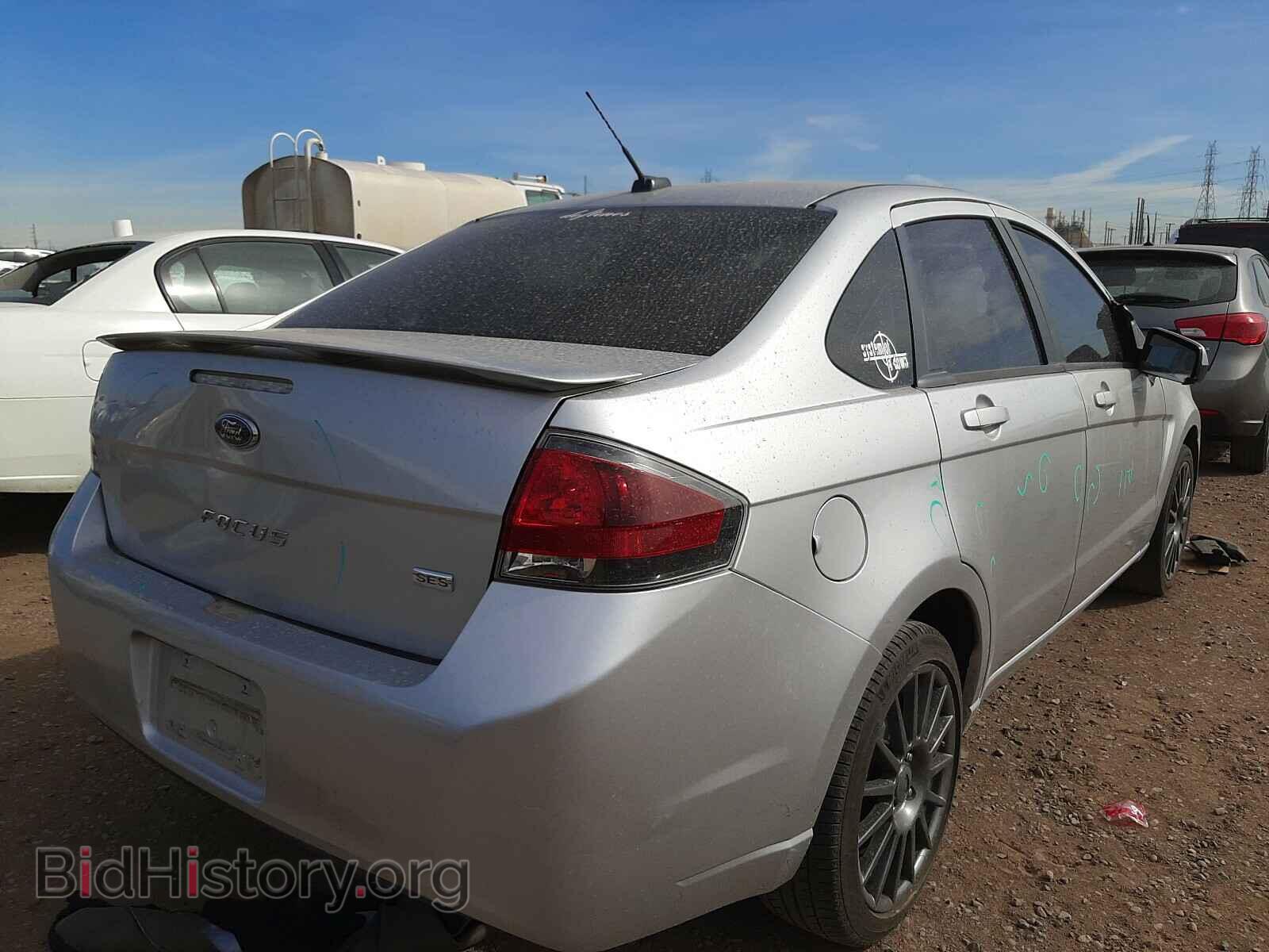 2010 FORD FOCUS - VIN: 1FAHP3GN8AW123860 - Фото 4