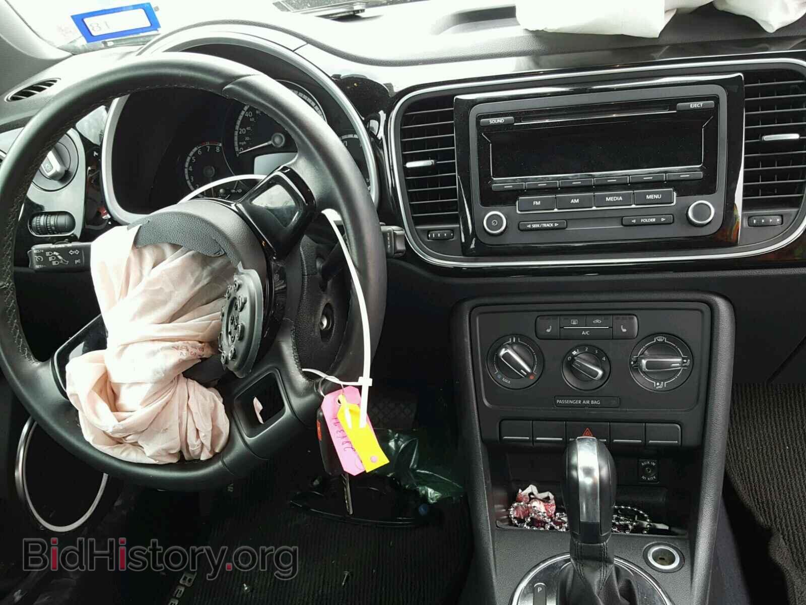 2013 VOLKSWAGEN BEETLE - VIN: 3VWJP7AT6DM659511 - Фото 9