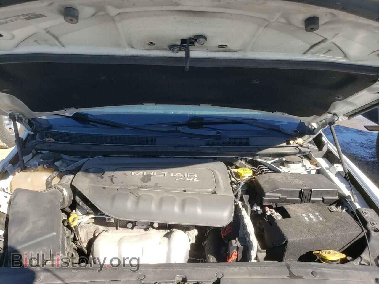 2016 CHRYSLER 200 - VIN: 1C3CCCAB6GN103088 - Фото 7
