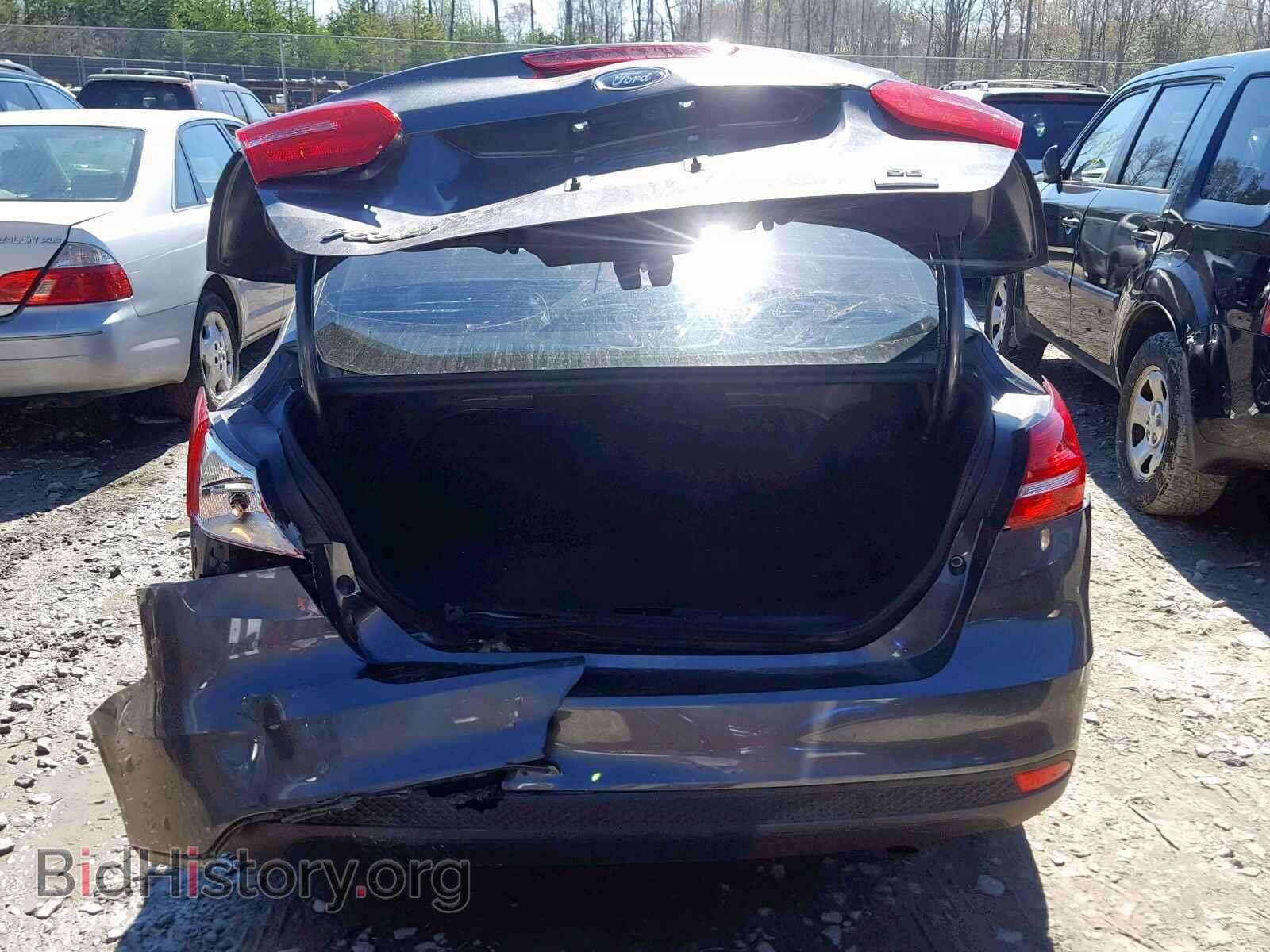 2018 FORD FOCUS SE - VIN: 1FADP3FE7JL256823 - Фото 9