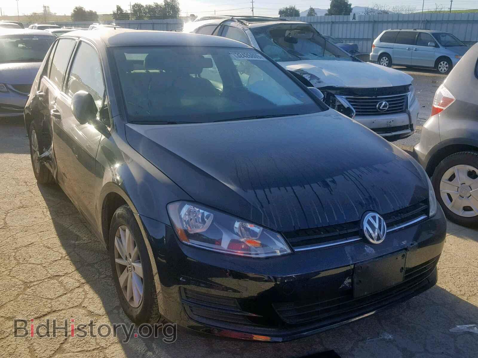 Фотография 3VW217AU8HM047704 - VOLKSWAGEN GOLF 2017