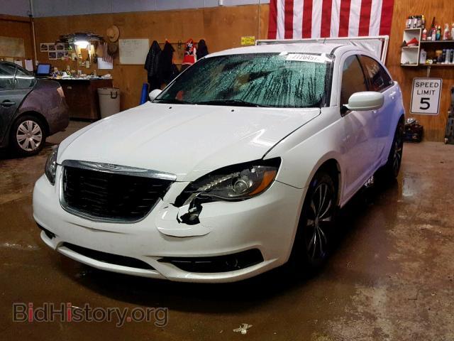 2012 CHRYSLER 200 - VIN: 1C3CCBHGXCN188541 - Фото 2