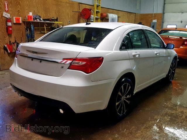 2012 CHRYSLER 200 - VIN: 1C3CCBHGXCN188541 - Фото 4