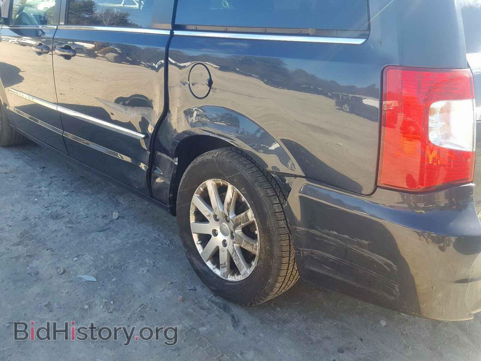 2013 CHRYSLER TOWN & COU - VIN: 2C4RC1BG4DR743724 - Фото 9