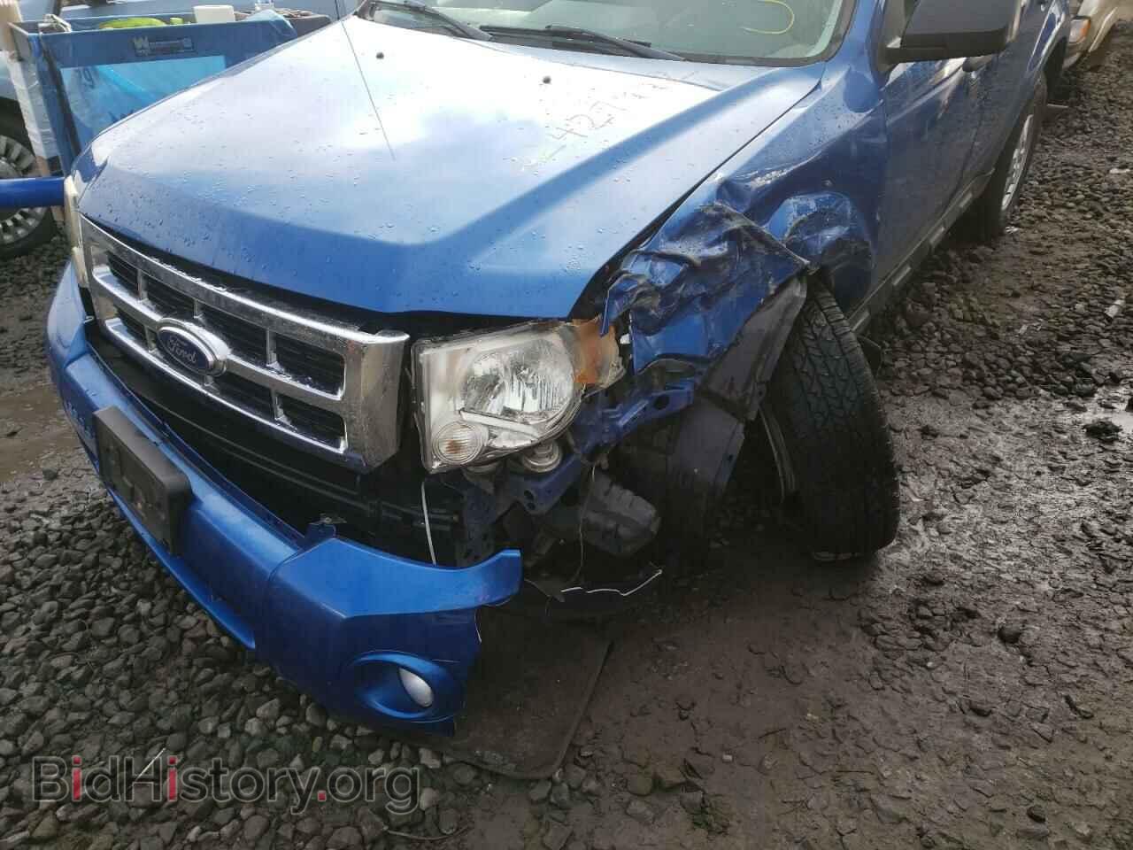 2011 FORD ESCAPE - VIN: 1FMCU0D73BKA94080 - Фото 9