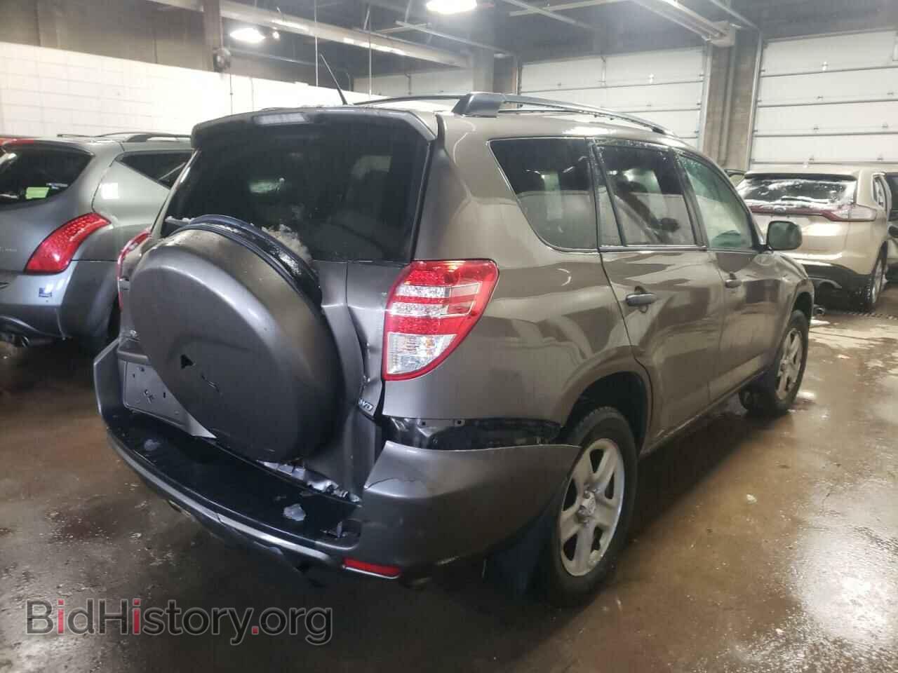 2011 TOYOTA RAV4 - VIN: 2T3BF4DV1BW165672 - Фото 4