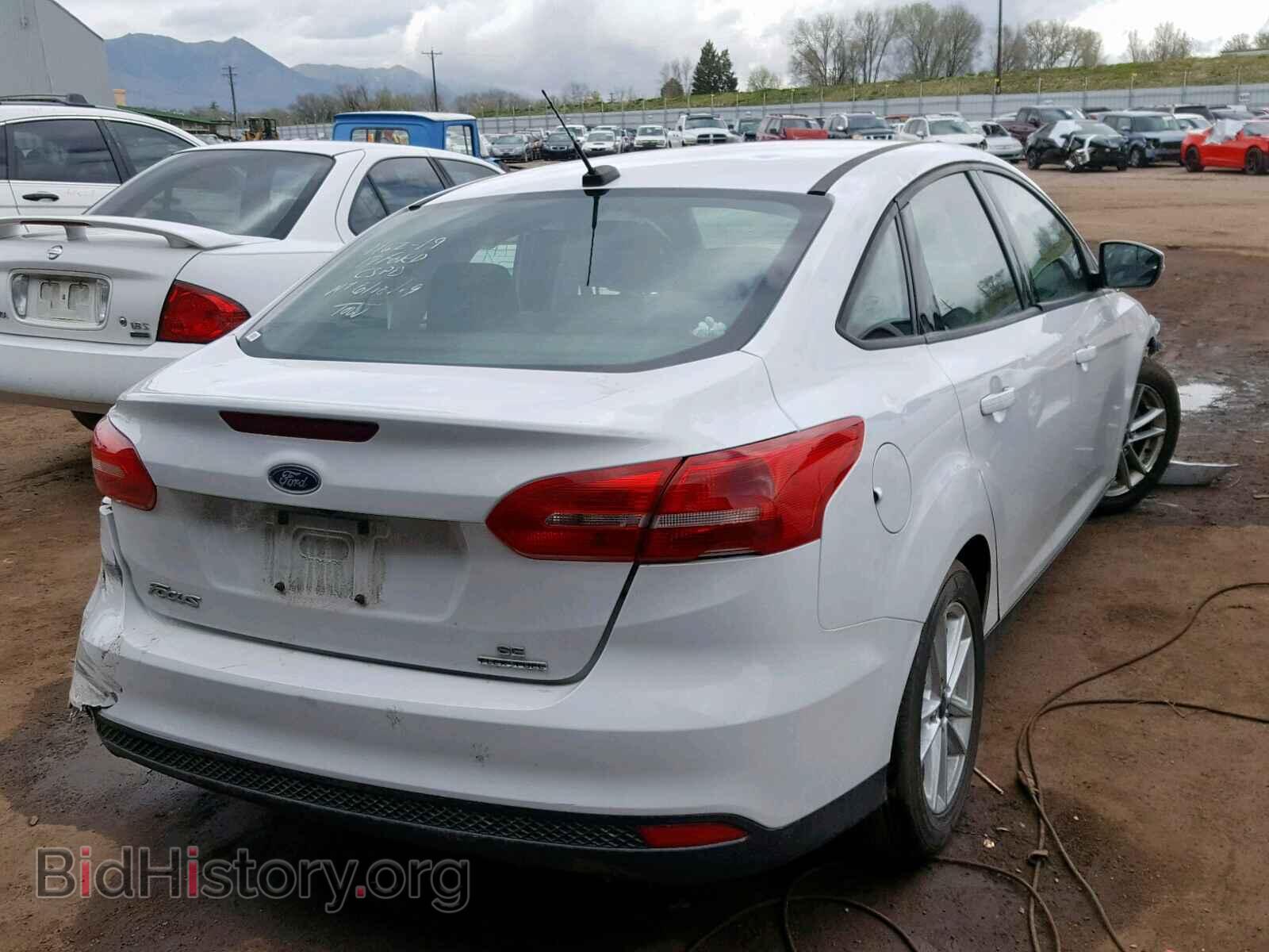 2016 FORD FOCUS SE - VIN: 1FADP3F24GL347854 - Фото 4