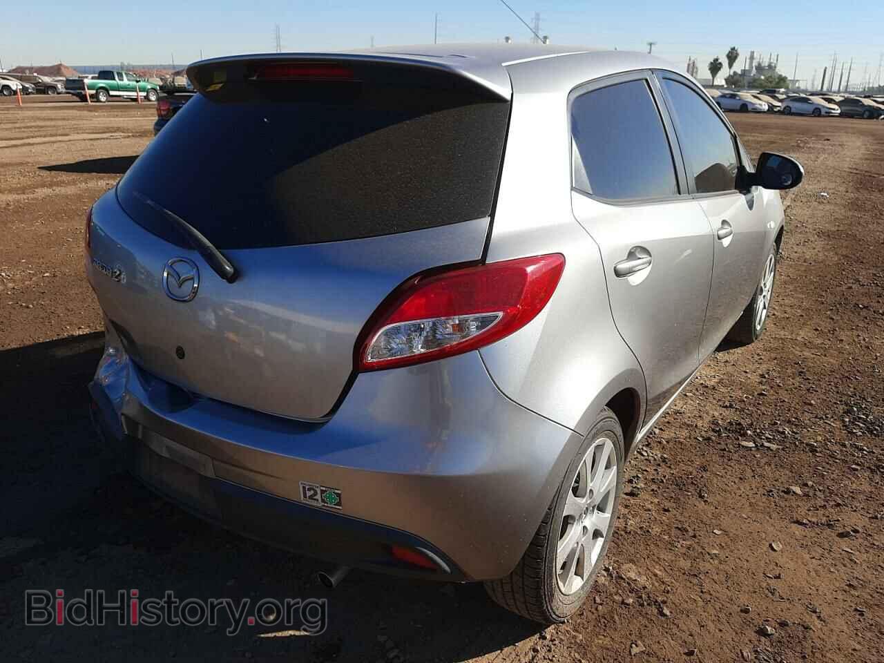 2011 MAZDA 2 - VIN: JM1DE1HY9B0120756 - Photo 4
