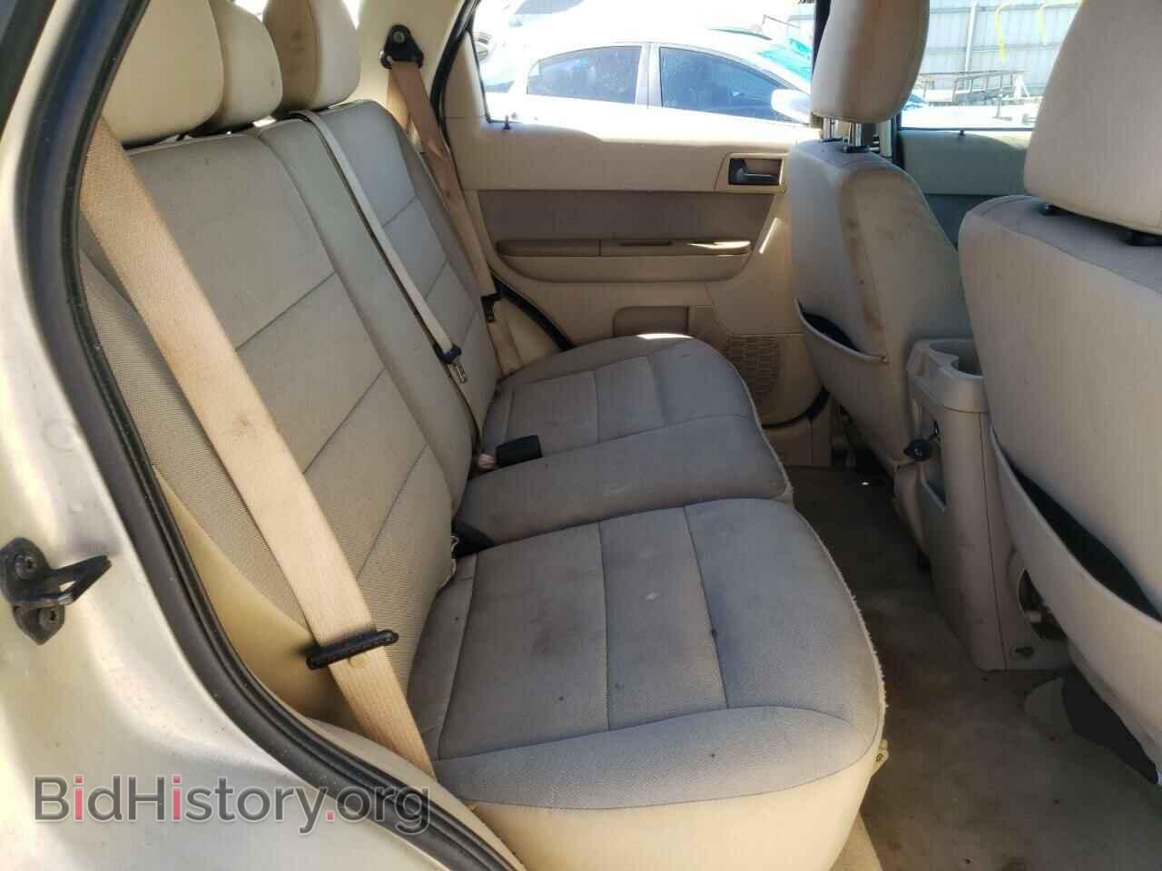 2011 FORD ESCAPE - VIN: 1FMCU0DG6BKB96330 - Фото 6