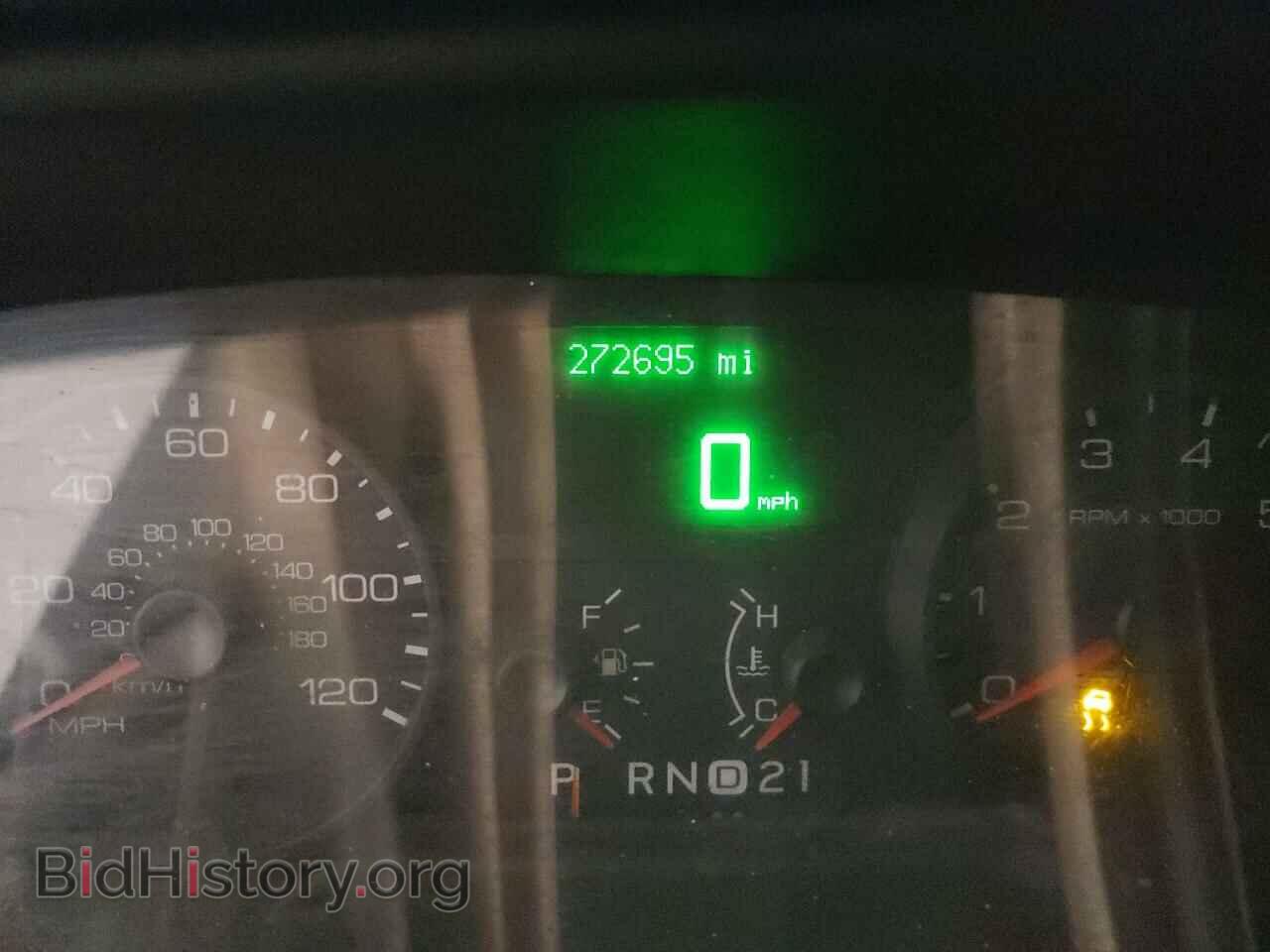 2006 FORD CROWN VIC - VIN: 2FAFP74VX6X128475 - Фото 8