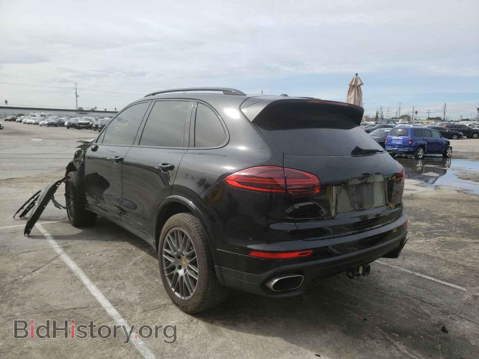 2017 PORSCHE CAYENNE - VIN: WP1AA2A23HKA88957 - Фото 3