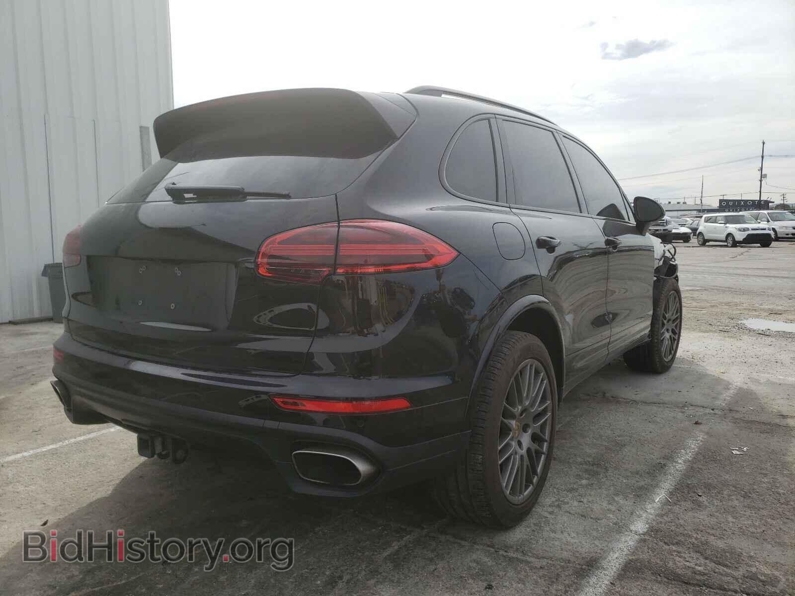 2017 PORSCHE CAYENNE - VIN: WP1AA2A23HKA88957 - Фото 4