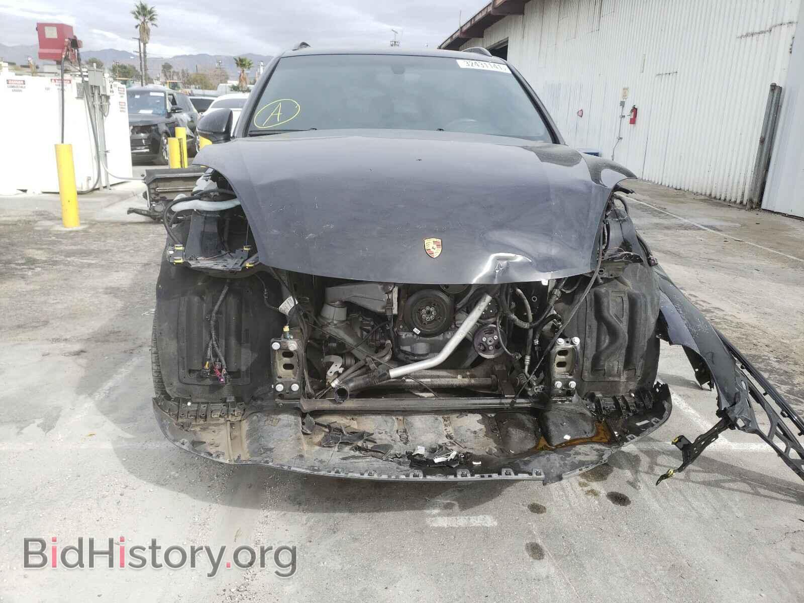 2017 PORSCHE CAYENNE - VIN: WP1AA2A23HKA88957 - Фото 9