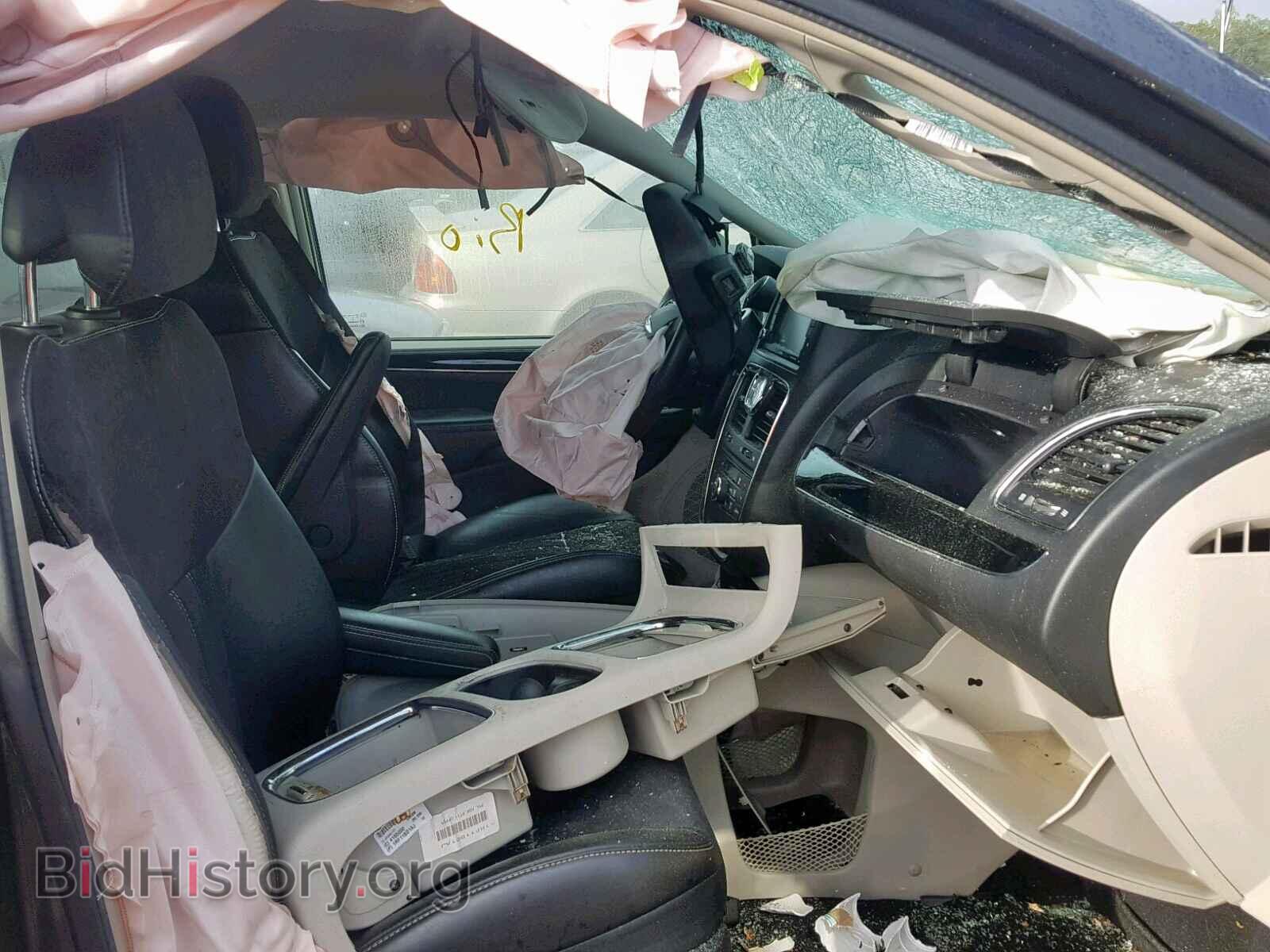 2016 CHRYSLER TOWN & COU - VIN: 2C4RC1JG0GR306177 - Фото 5