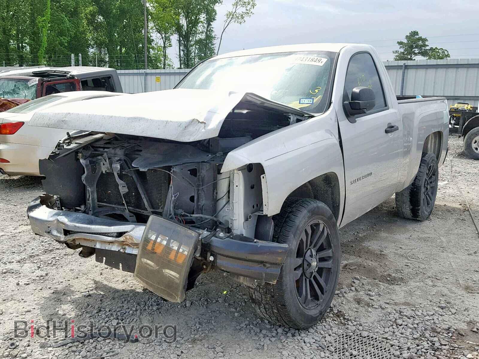 2011 CHEVROLET SILVERADO - VIN: 1GCNCPEX0BZ299189 - Фото 2