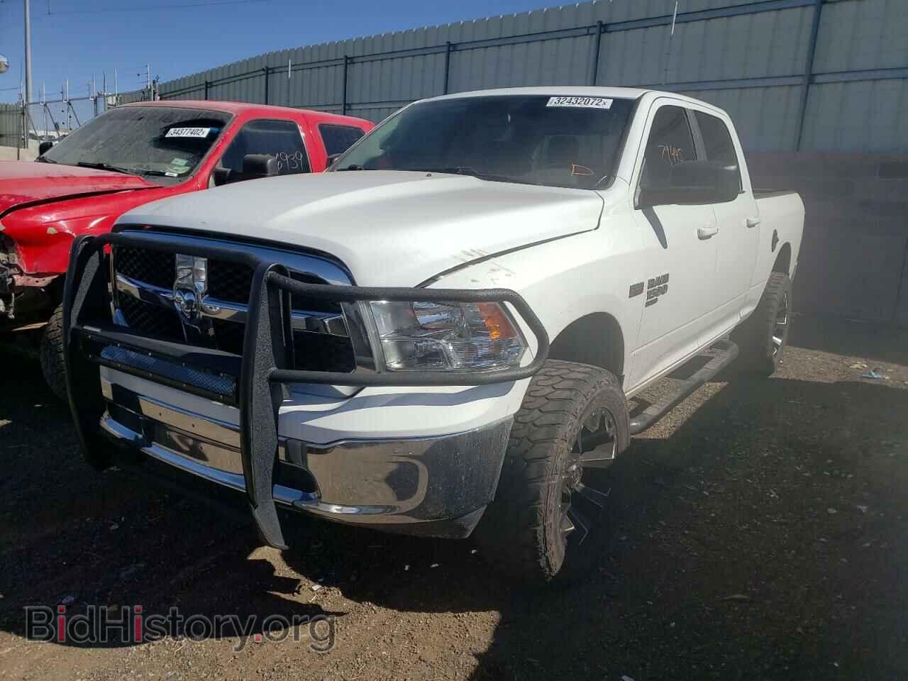 2019 RAM 1500 - VIN: 1C6RR7TT7KS516852 - Фото 2