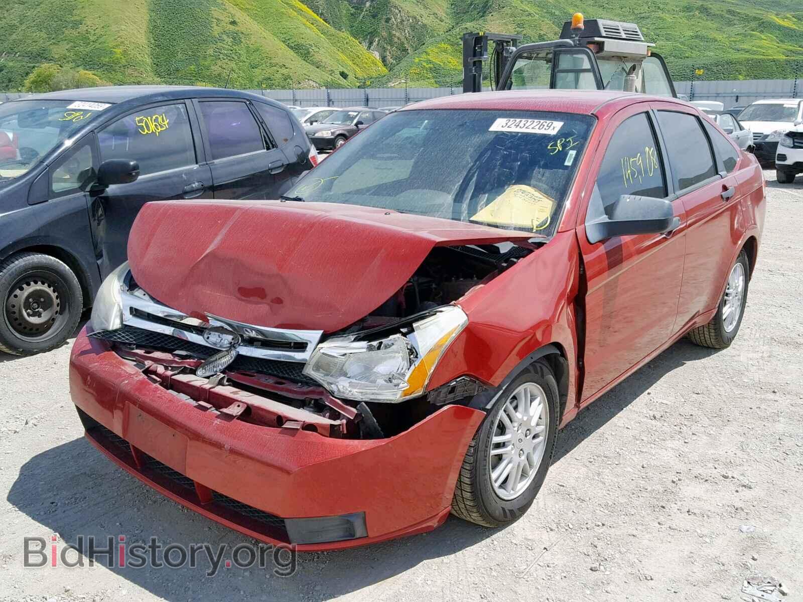 2010 FORD FOCUS SE - VIN: 1FAHP3FN8AW111211 - Фото 2
