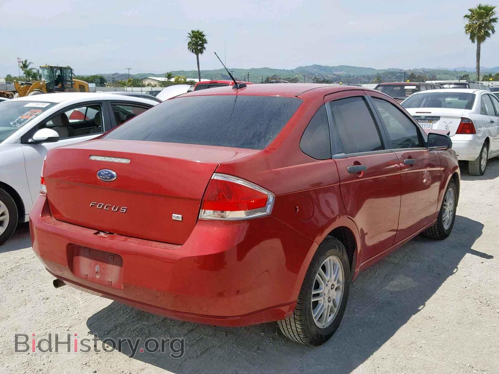 2010 FORD FOCUS SE - VIN: 1FAHP3FN8AW111211 - Фото 4