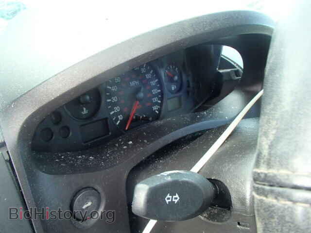 2007 FORD FOCUS - VIN: 1FAFP34N47W352167 - Фото 8