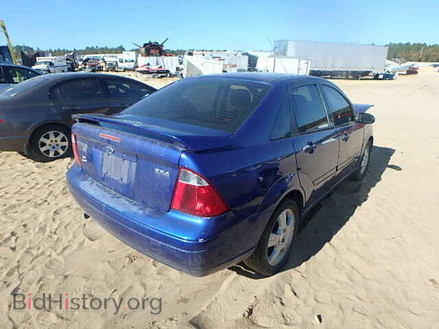 2005 FORD FOCUS - VIN: 1FAFP34N35W194076 - Фото 4