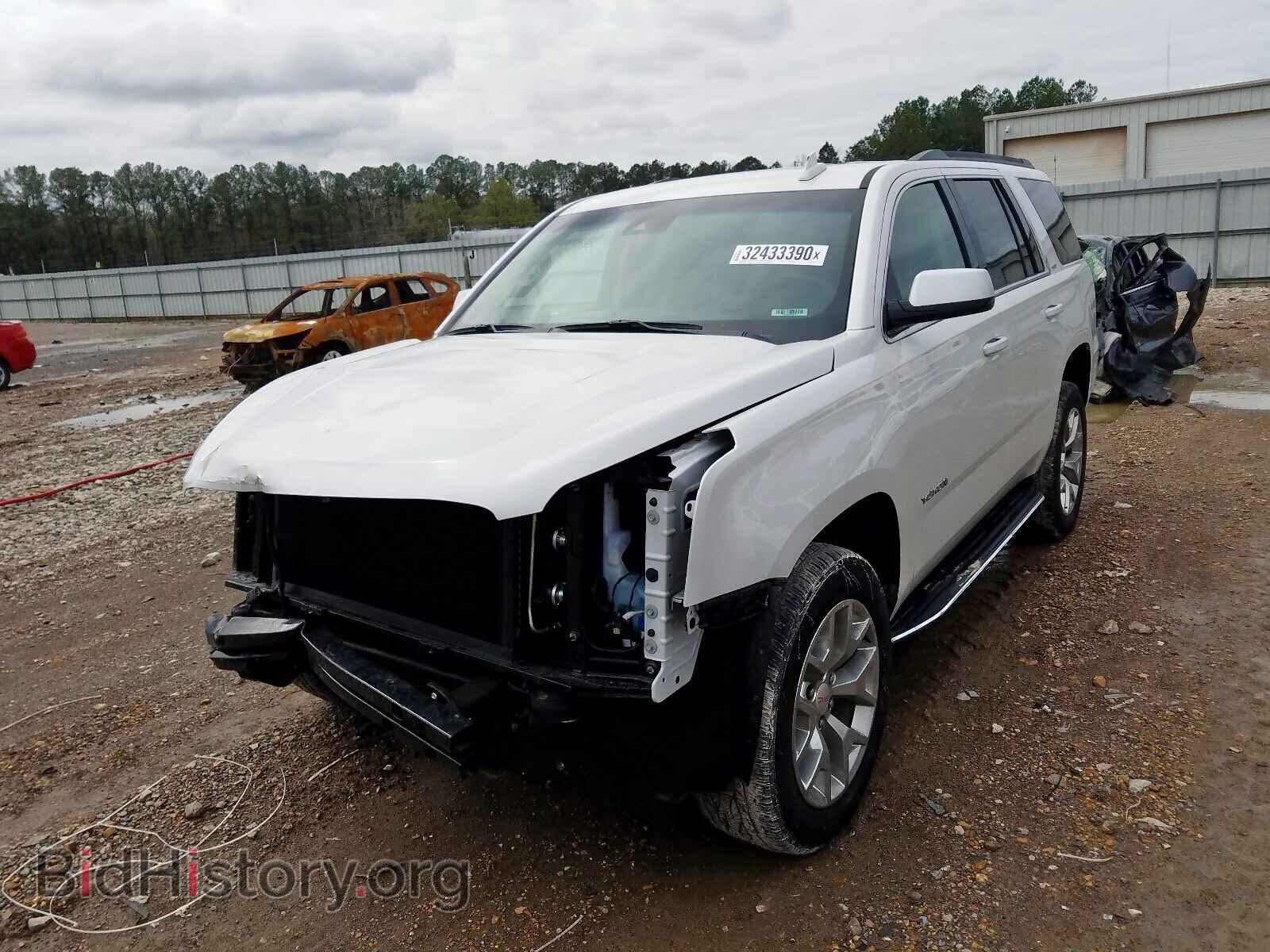 2019 GMC YUKON - VIN: 1GKS1BKC3KR316844 - Фото 2