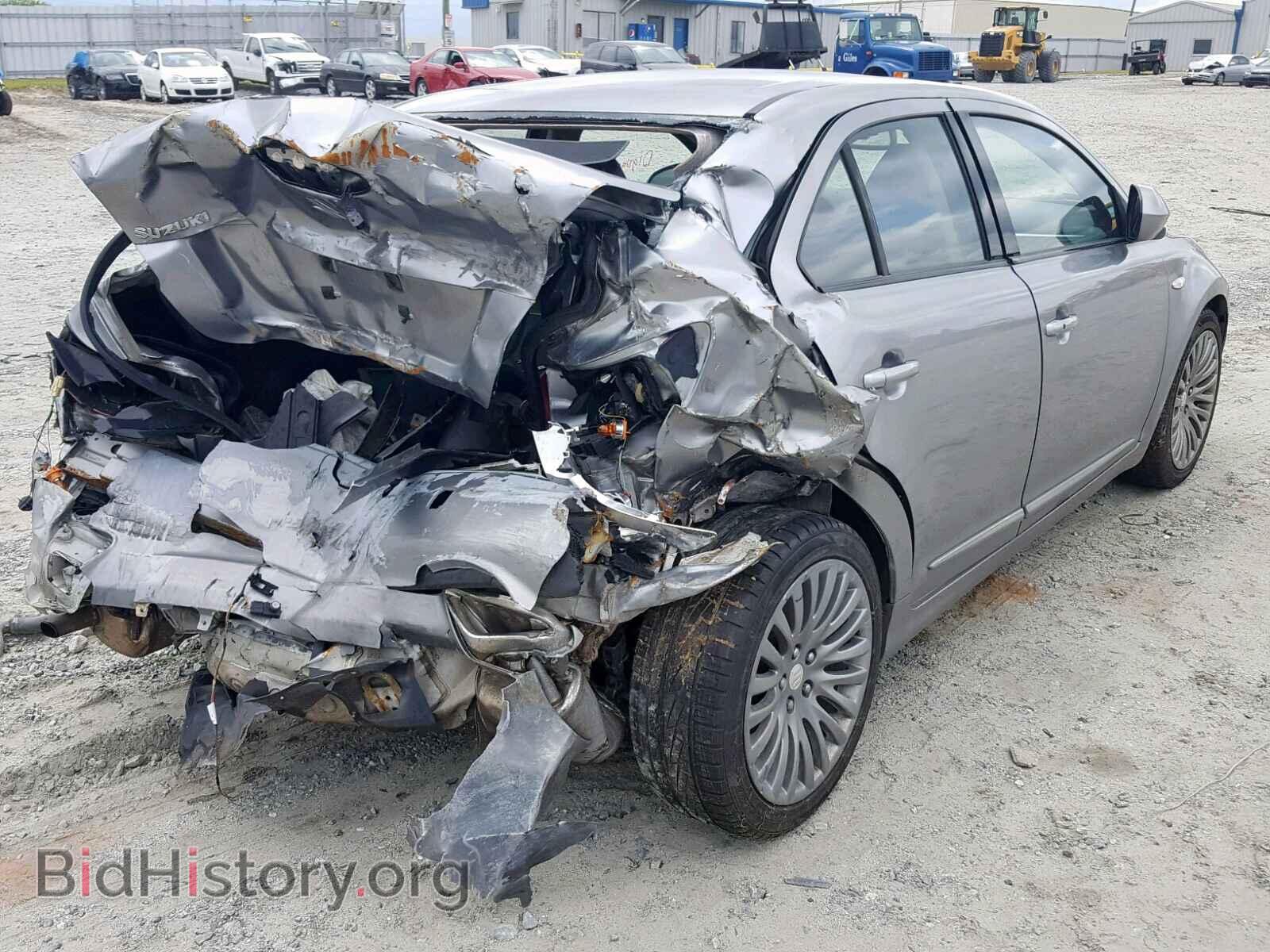 2010 SUZUKI KIZASHI - VIN: JS2RF9A74A6100225 - Photo 4
