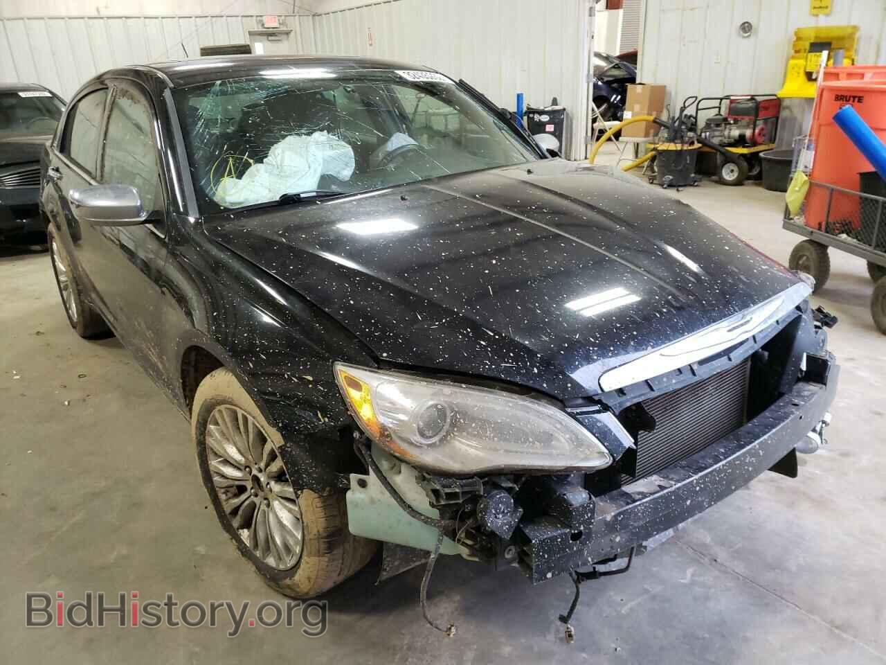 Photo 1C3BC2FG9BN572047 - CHRYSLER 200 2011