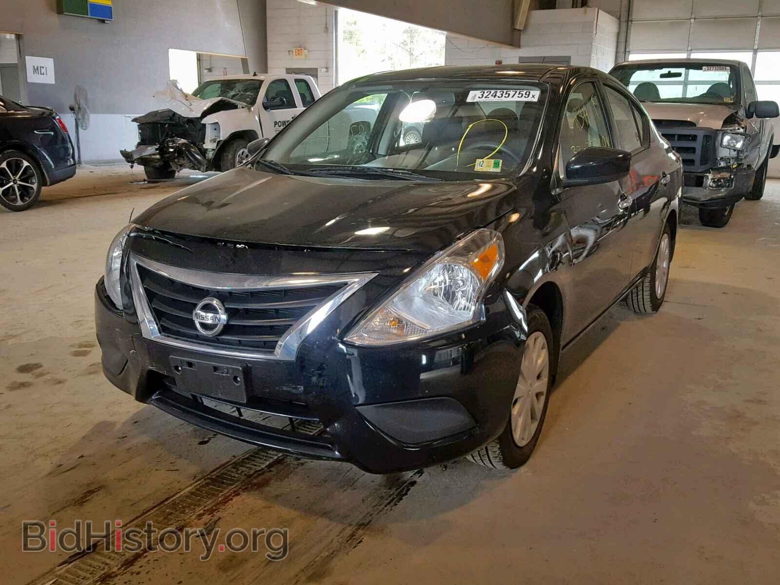 2017 NISSAN VERSA - VIN: 3N1CN7AP1HL900328 - Photo 2