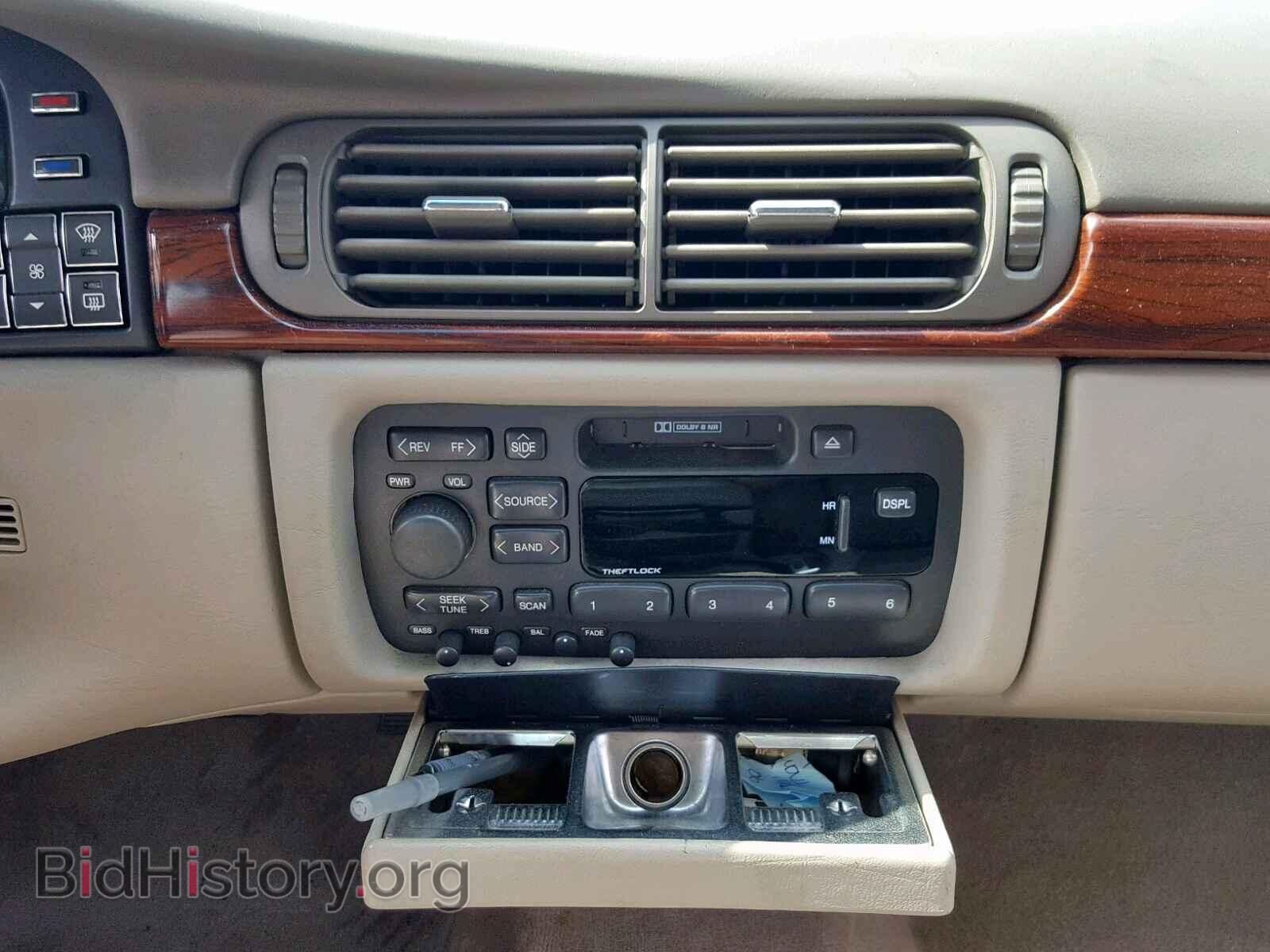 1999 CADILLAC DEVILLE - VIN: 1G6KD54Y4XU757743 - Фото 9