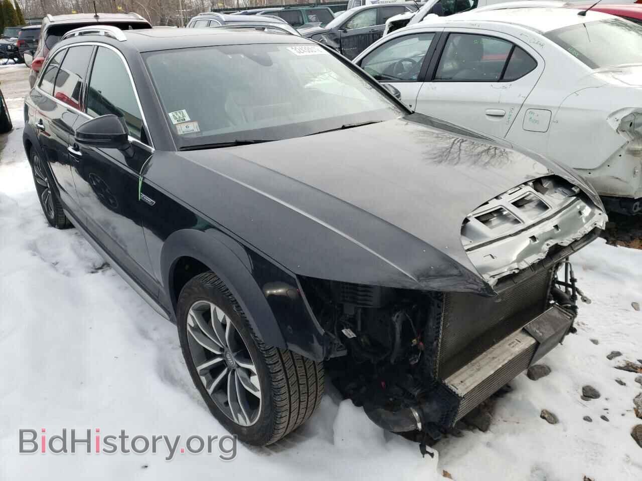 Photo WA18NAF42HA164452 - AUDI A4 2017