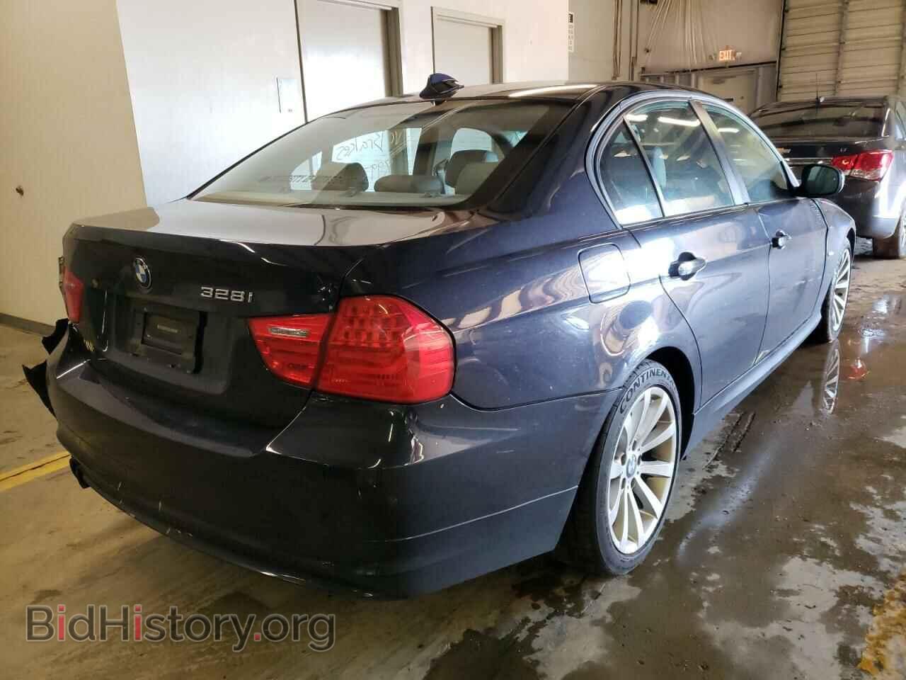 2009 BMW 3 SERIES - VIN: WBAPH77509NL85297 - Фото 4