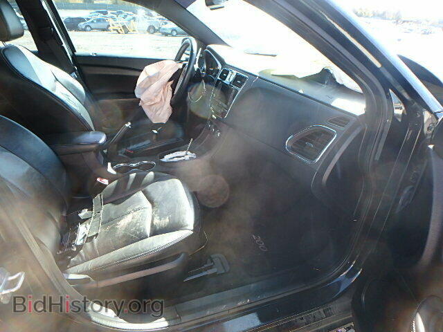 2011 CHRYSLER 200 - VIN: 1C3BC2FGXBN518255 - Фото 5