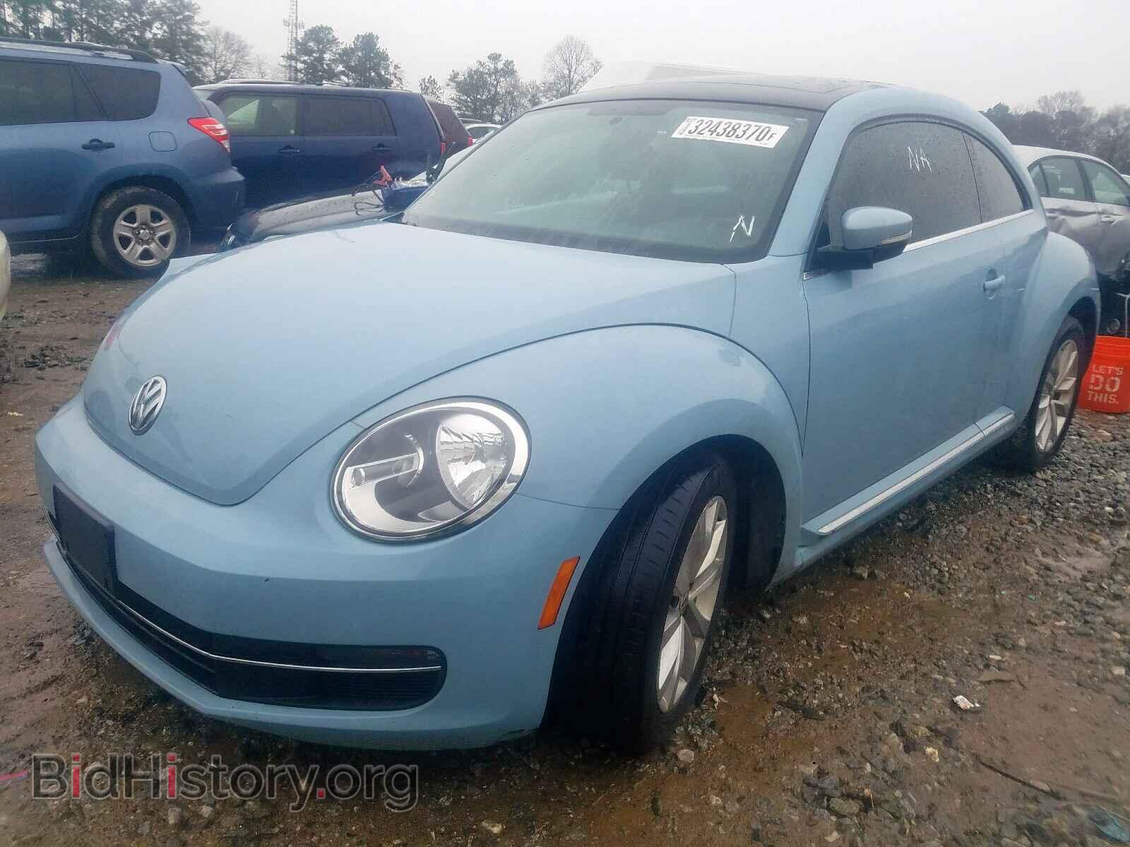 2013 VOLKSWAGEN BEETLE - VIN: 3VWJL7AT8DM691985 - Фото 2