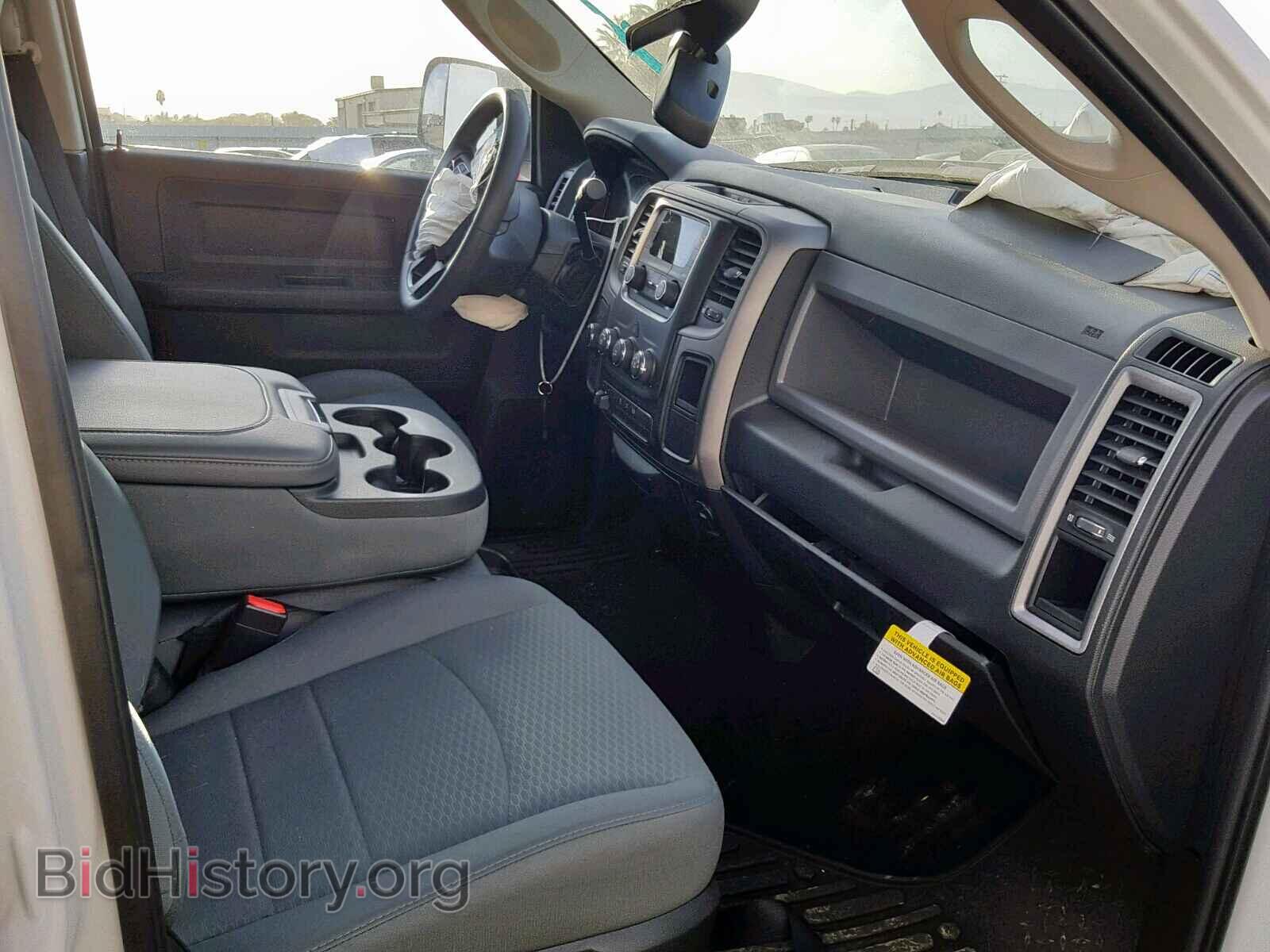 2018 RAM 2500 ST - VIN: 3C6UR5CL0JG206692 - Фото 5