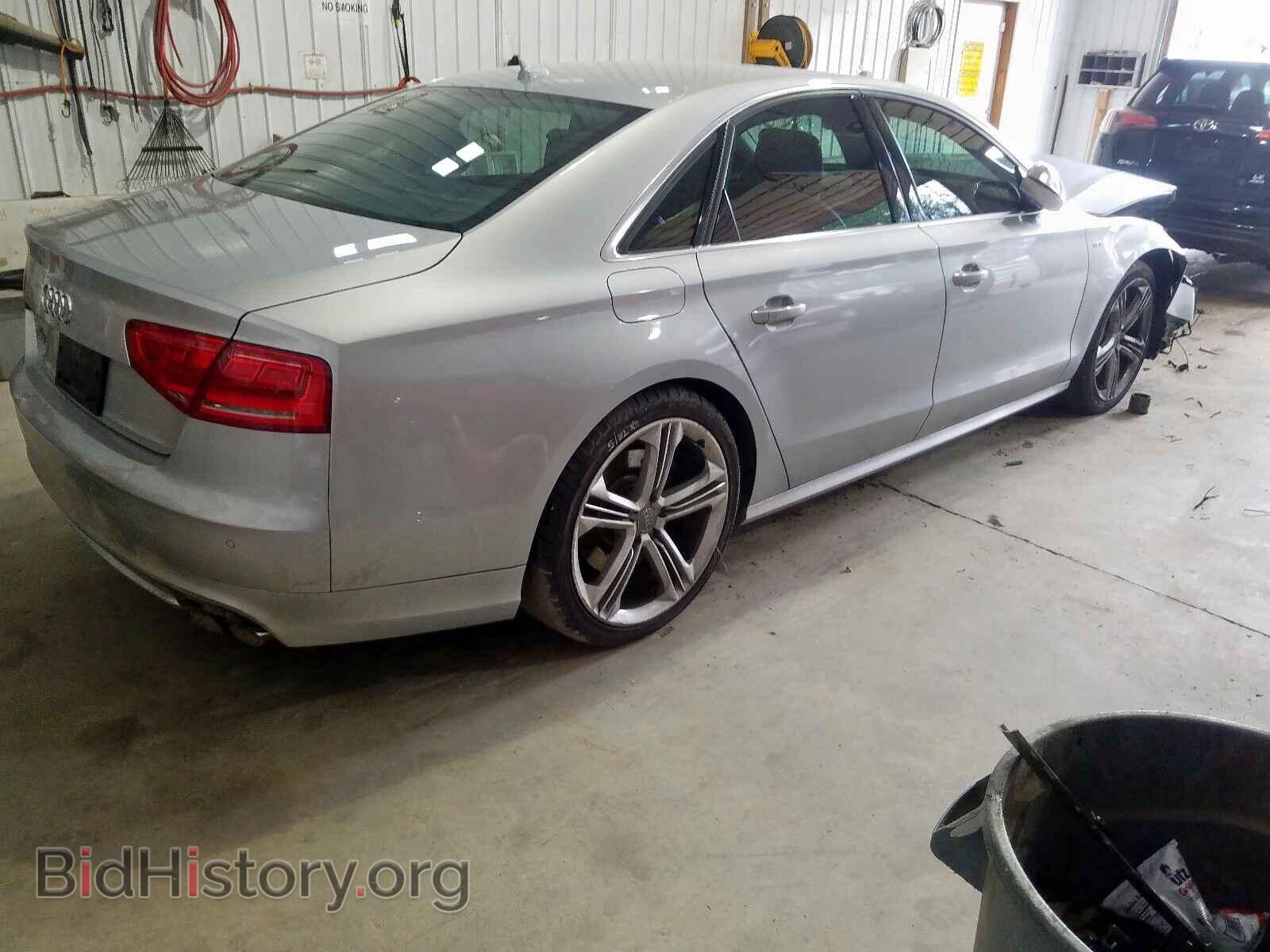 2013 AUDI S8 - VIN: WAUD2AFD9DN009586 - Photo 4