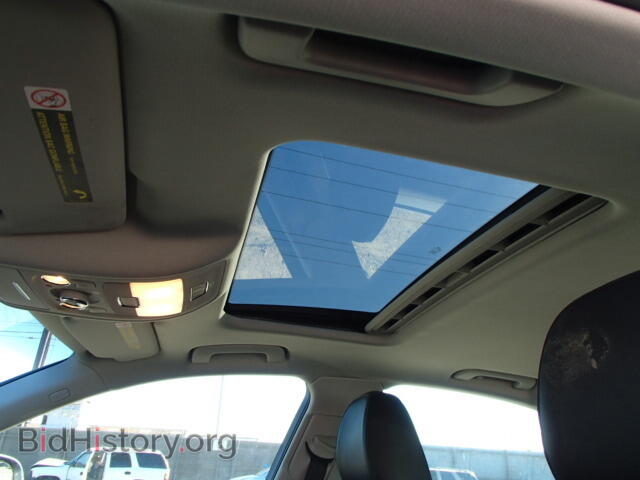 2013 AUDI A4 - VIN: WAUBFAFL6DN021276 - Фото 9