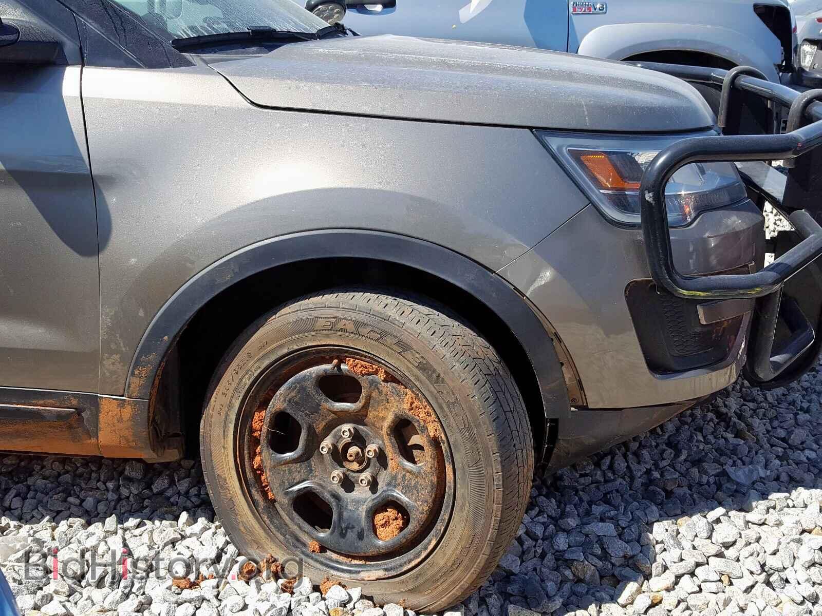 2016 FORD EXPLORER - VIN: 1FM5K8AR1GGC35712 - Фото 9