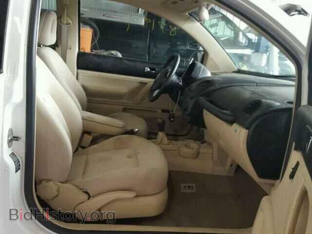 2002 VOLKSWAGEN BEETLE - VIN: 3VWCP21CX2M432461 - Фото 5