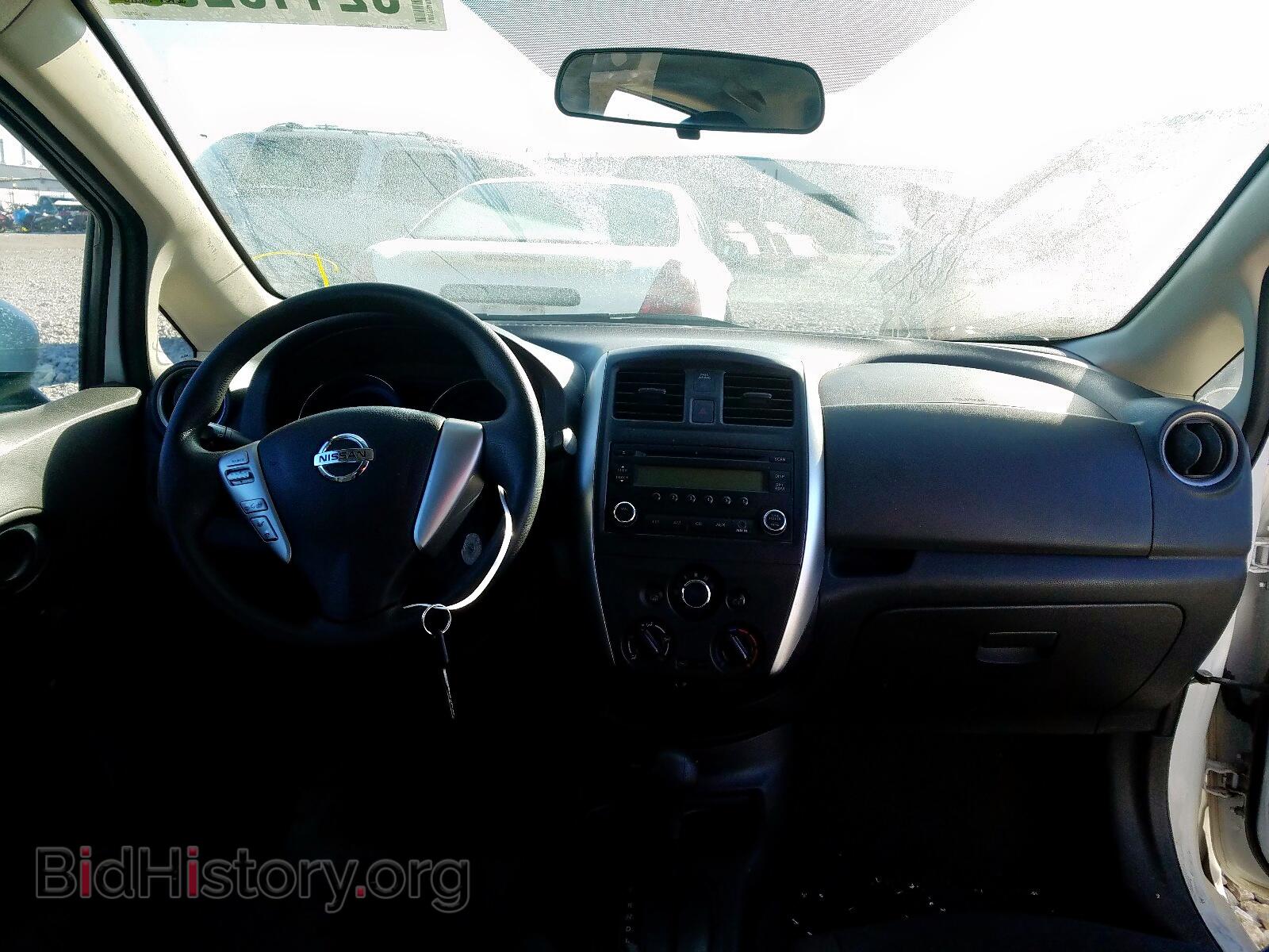 2016 NISSAN VERSA - VIN: 3N1CE2CP7GL375077 - Photo 9
