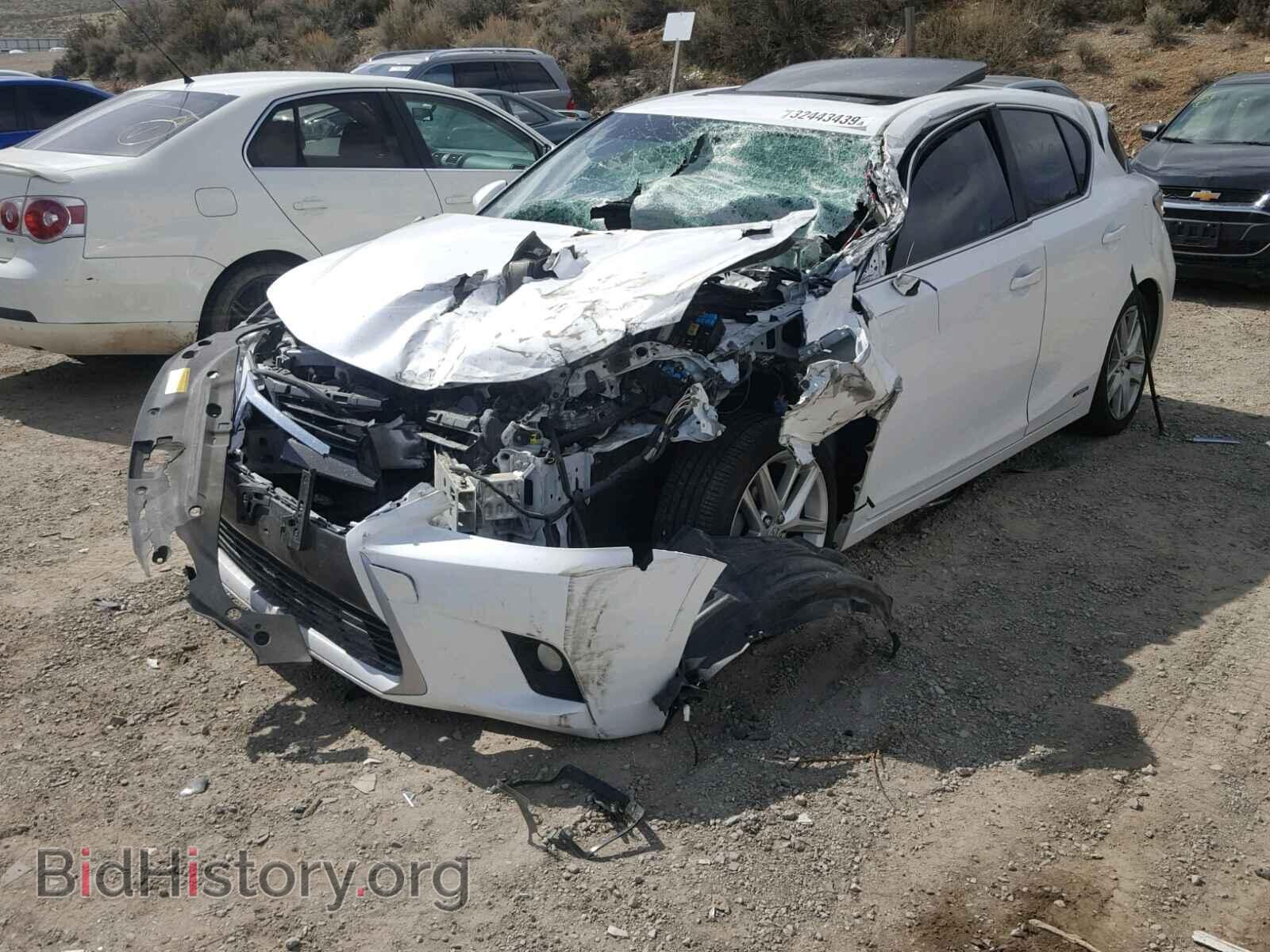 2014 LEXUS CT 200 - VIN: JTHKD5BH3E2199648 - Фото 2