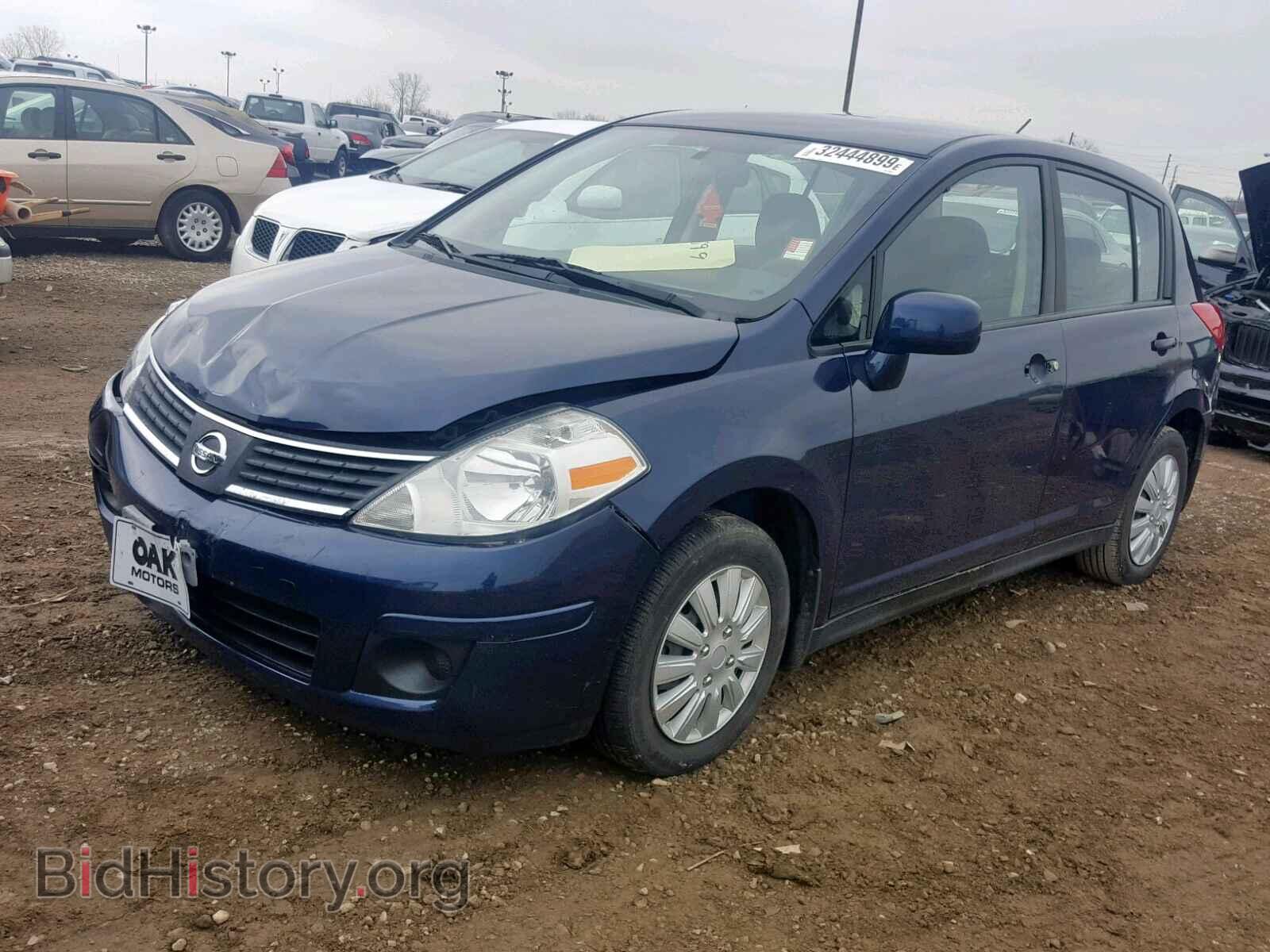 2009 NISSAN VERSA - VIN: 3N1BC13E69L352418 - Фото 2